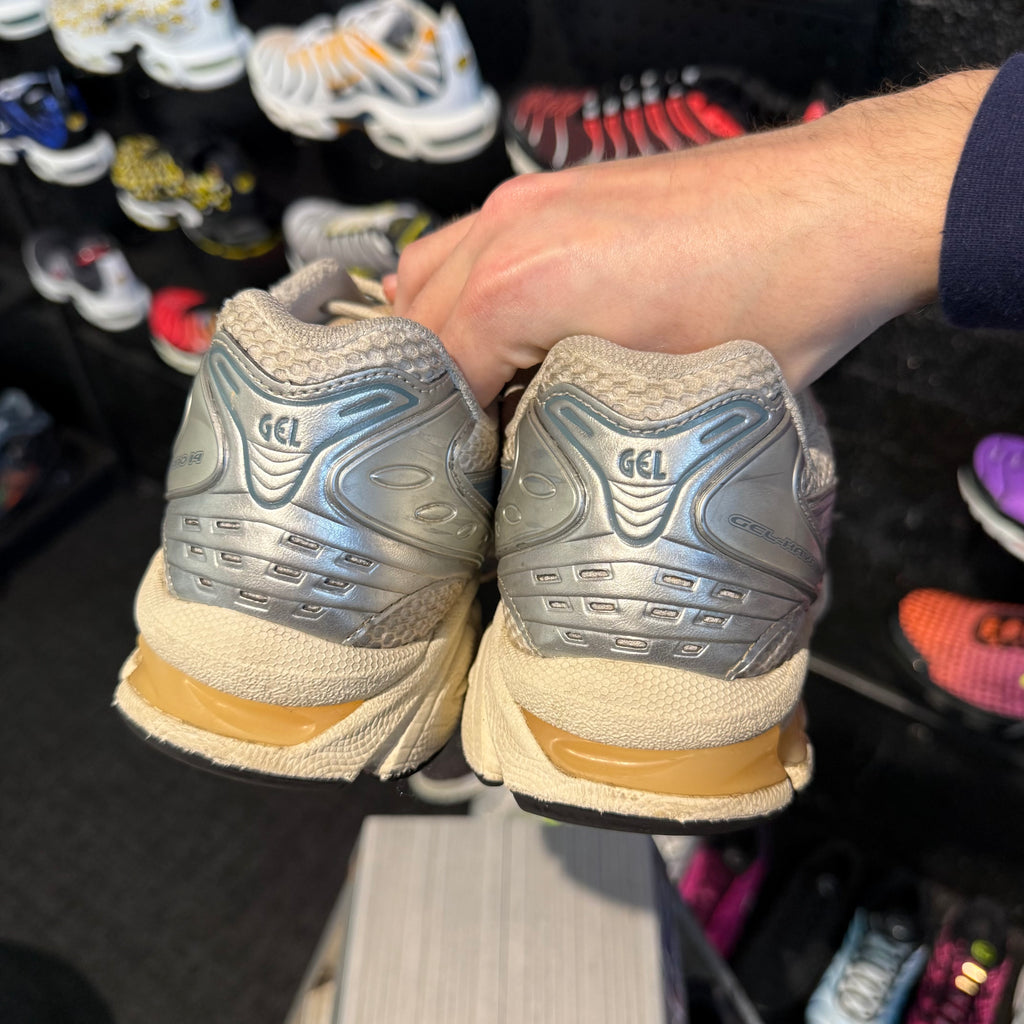 Asics Gel-Kayano 14 'Cream Ironclad' (Second hand)