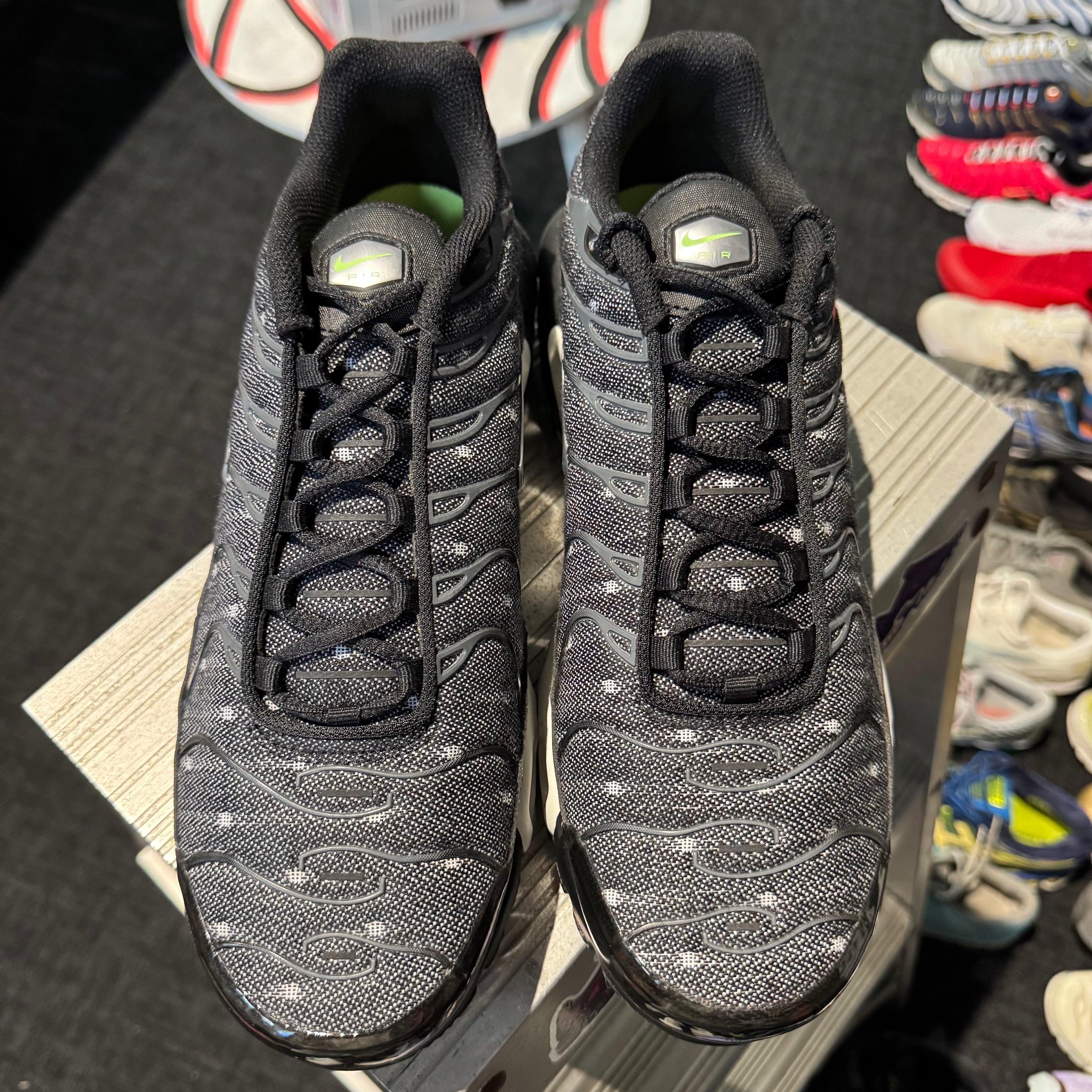 Nike Airmax Plus TN SE 'Black Chrome Summit White' (Brand New)