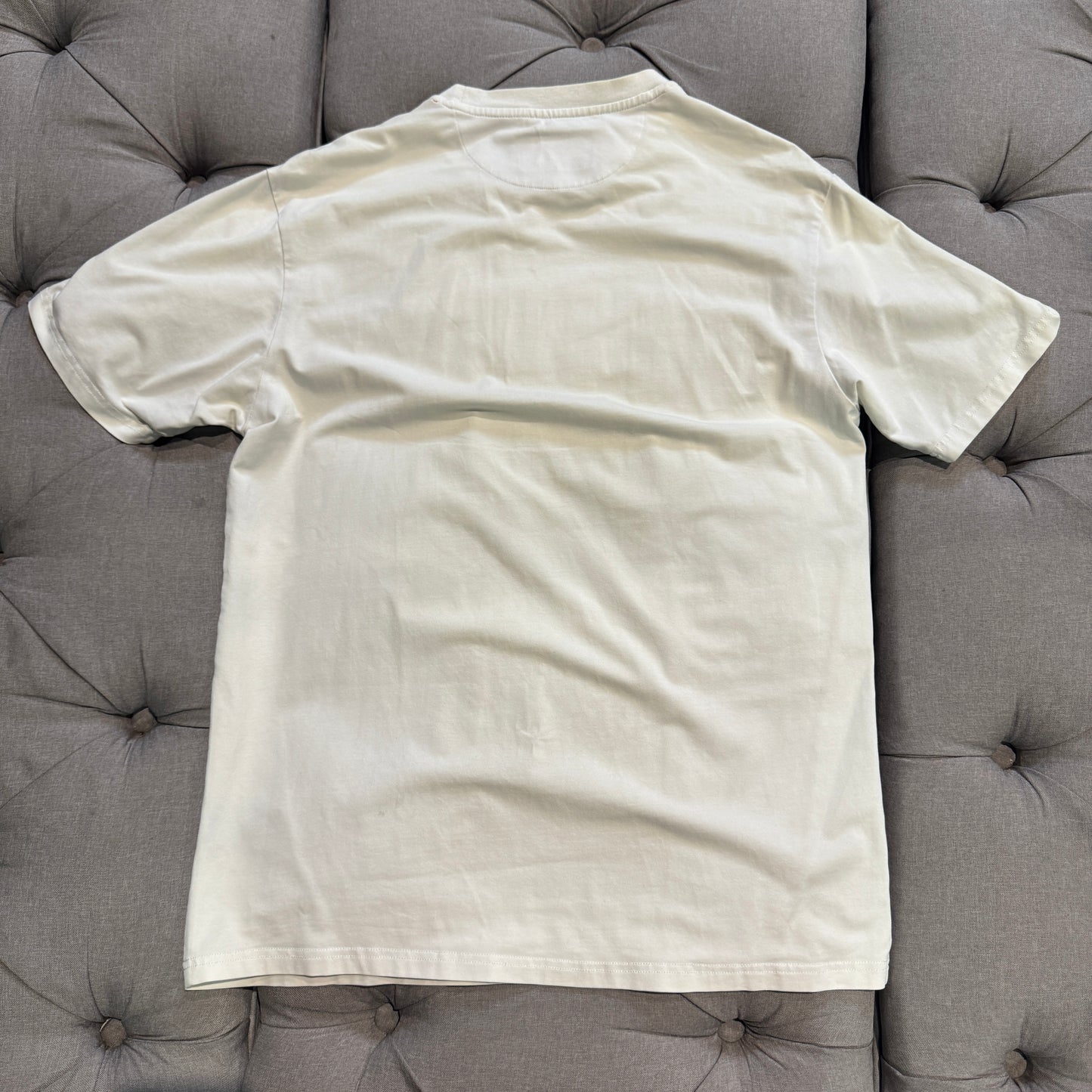 Geedup Emboss Logo T-Shirt 'White' (Second hand)