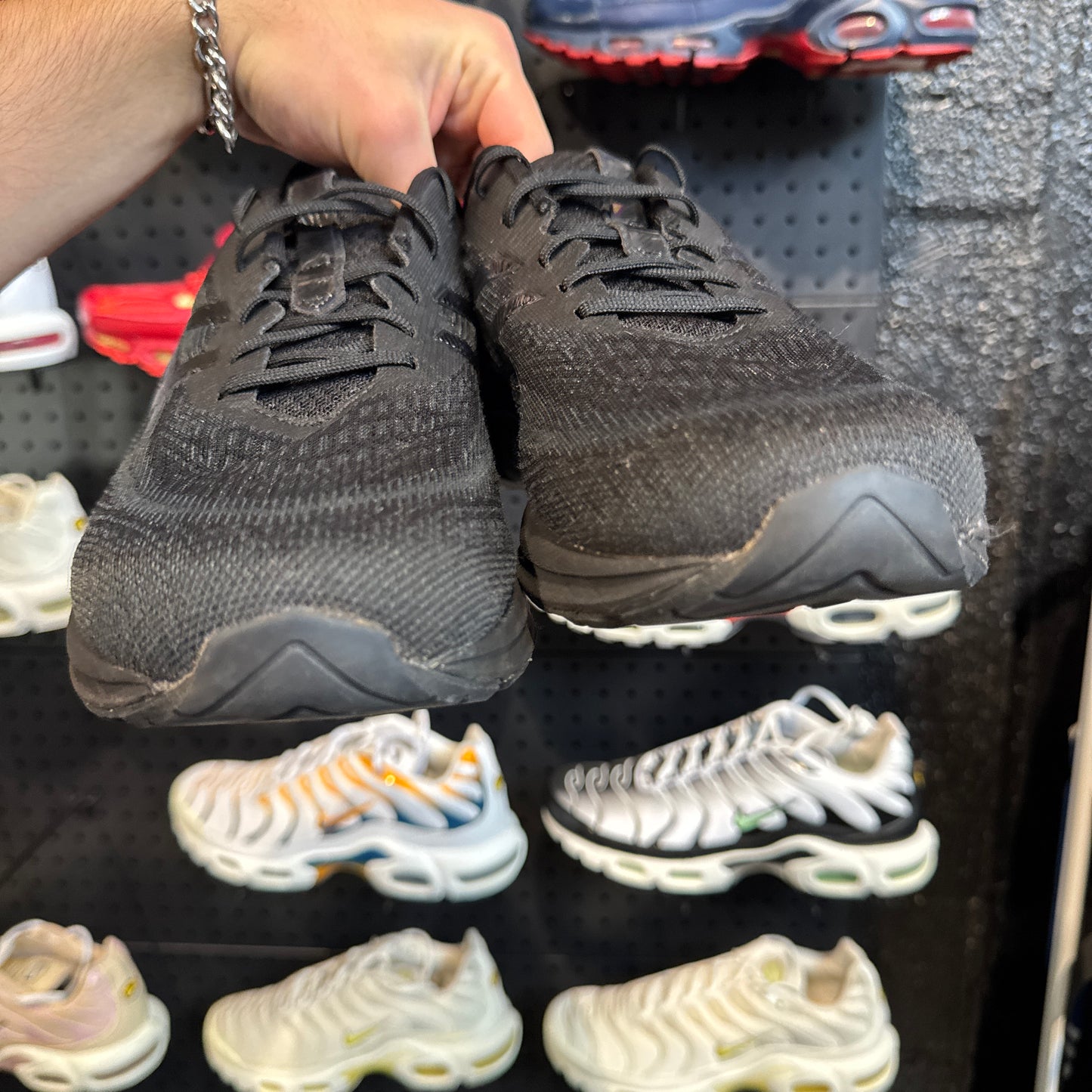 Asics Gel-Quantum 180 7 'Black' (Second hand)