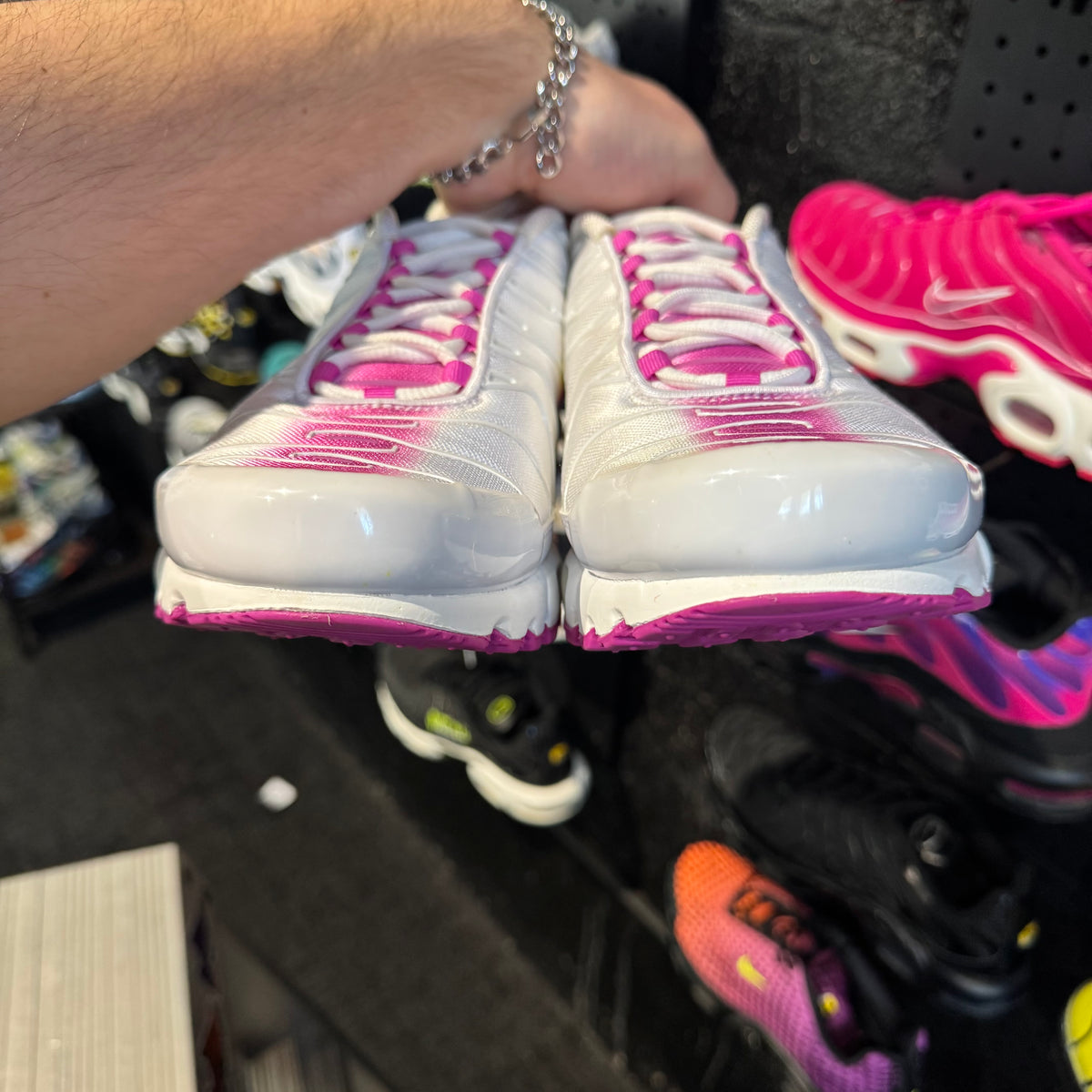 Nike Air Max Plus TN 'Lotus White Pink Fire' (Second hand)