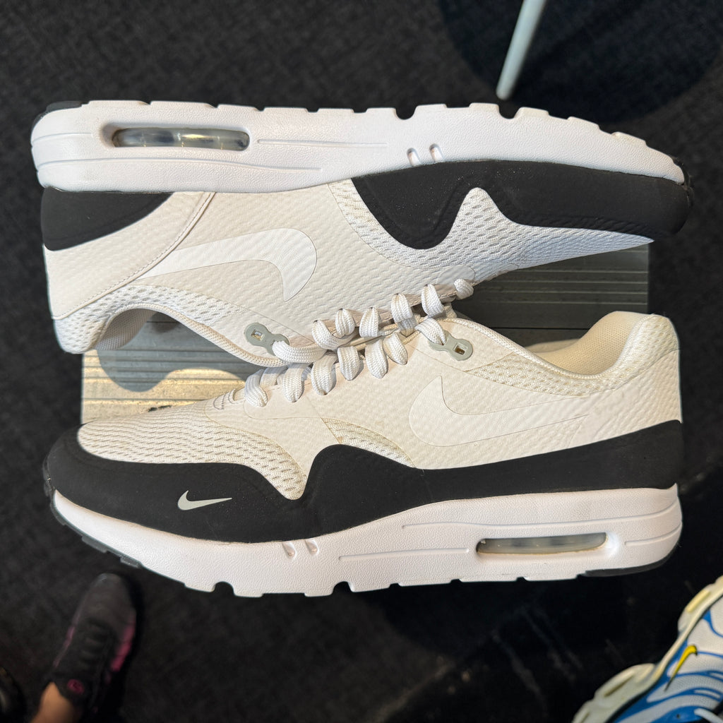 Nike Air Max 1 Ultra Essential 'White Black Wolf Grey' (Second hand)
