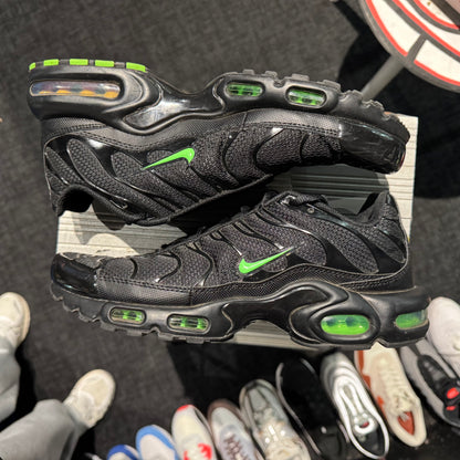 Nike Air Max Plus TN 'Black Green Strike' (Second hand)