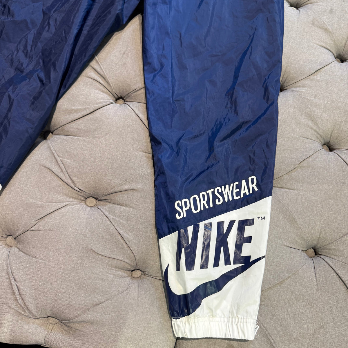 Nike Sportswear Windrunner Woven Pants 'Blue White' (Second hand)
