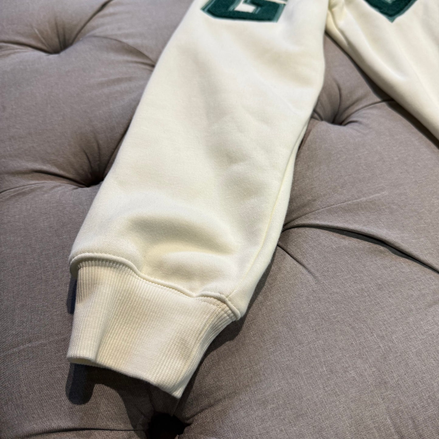 Geedup Team Logo Hoodie Cream Green' (Second hand)