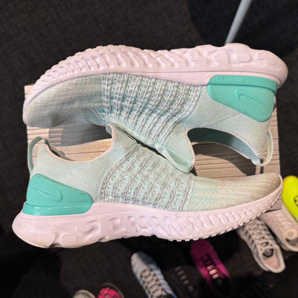 Nike React Phantom Run Flyknit 2 'Cyan Teal' (Second hand)