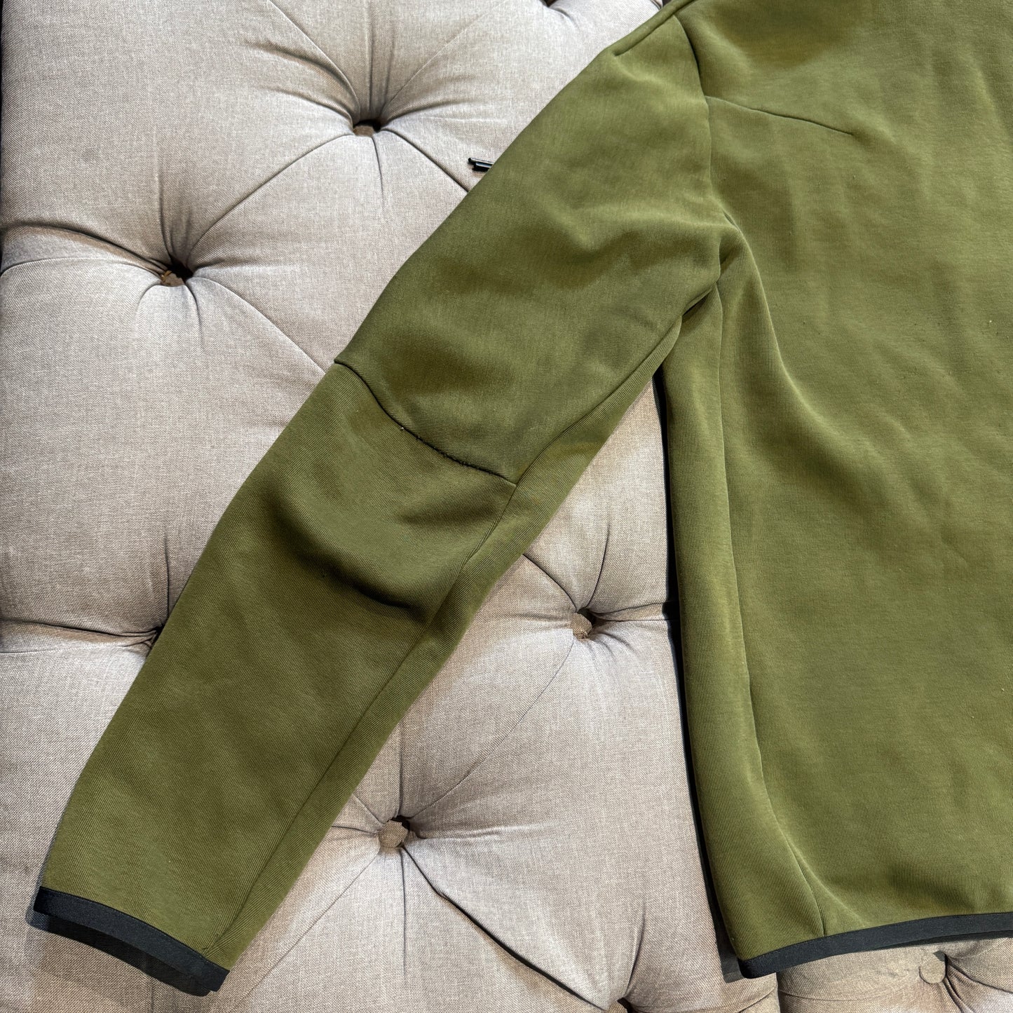 Nike Tech Fleece Jacket 'Olive Green' (Second hand)