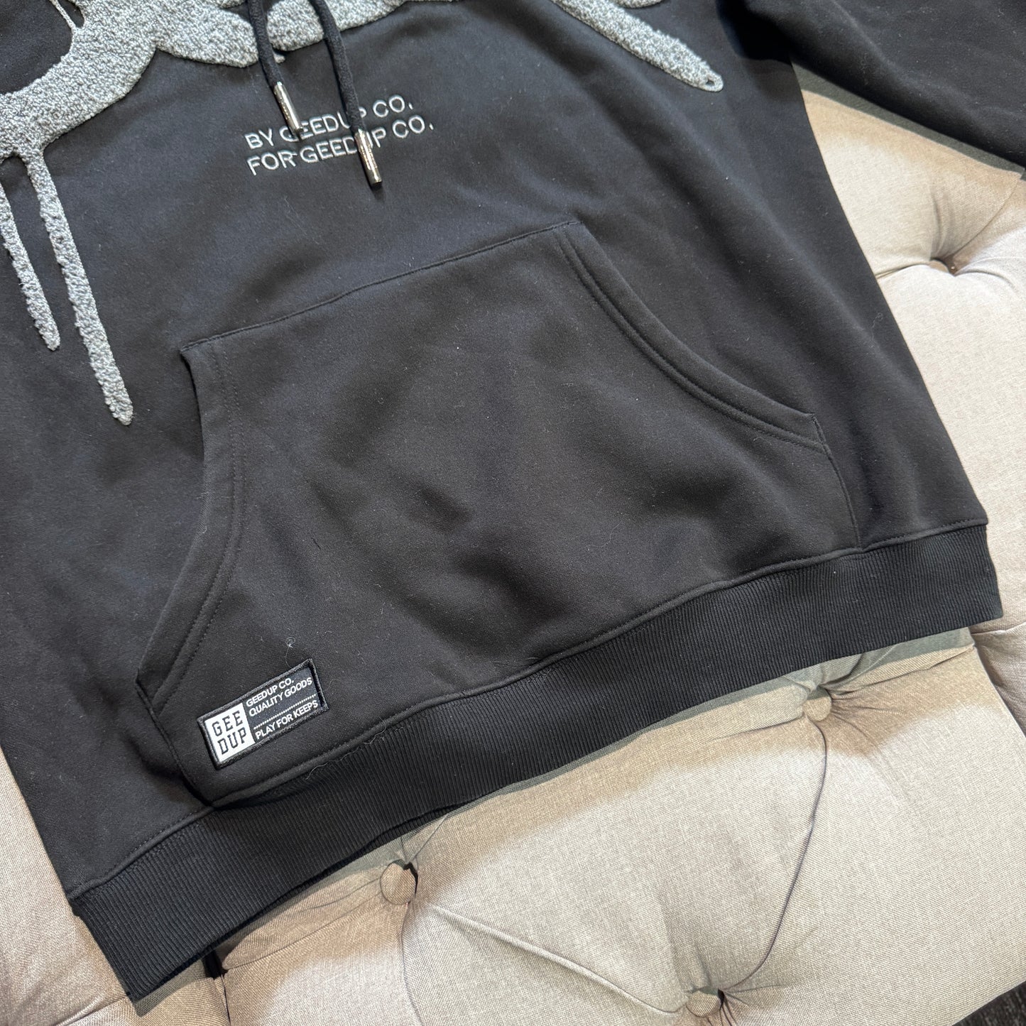 Geedup Handstyle Hoodie 'Black Grey' (Second hand)