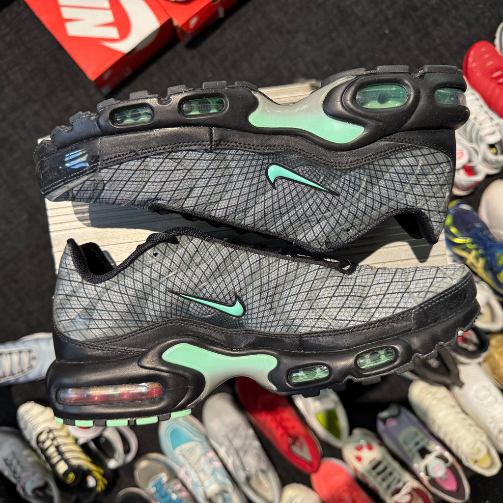 Nike Air Max Plus TN 'Spirograph' (Brand New)