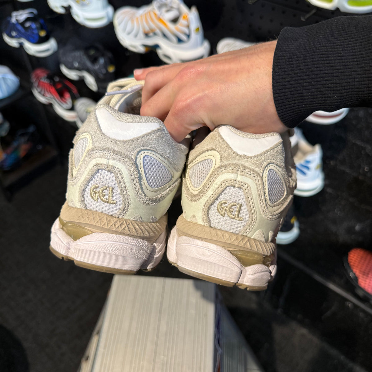 Asics Gel NYC 'White Feather Grey' (Second hand)