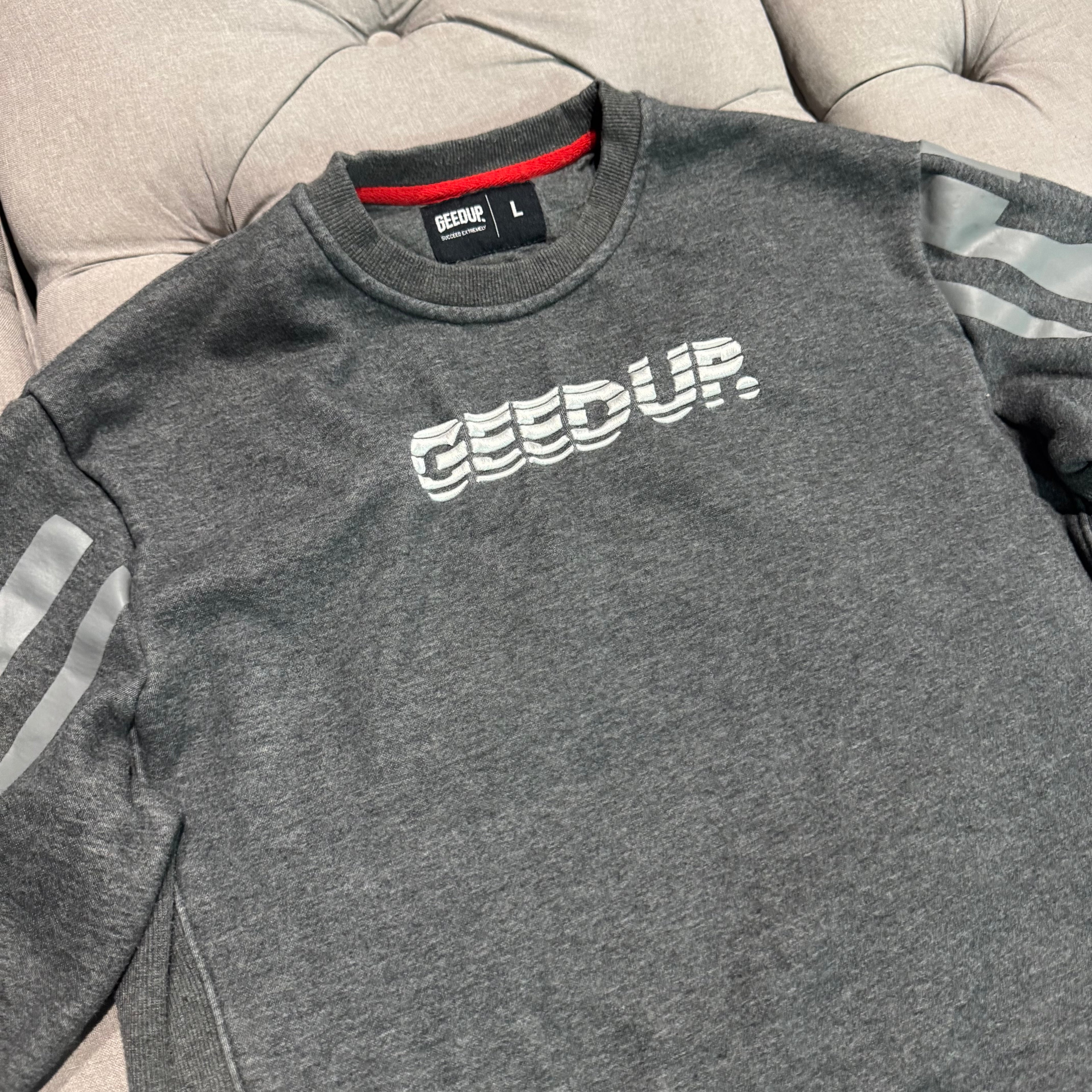 Geedup Sportsman Crewneck 'Asphalt Grey' (Second hand)