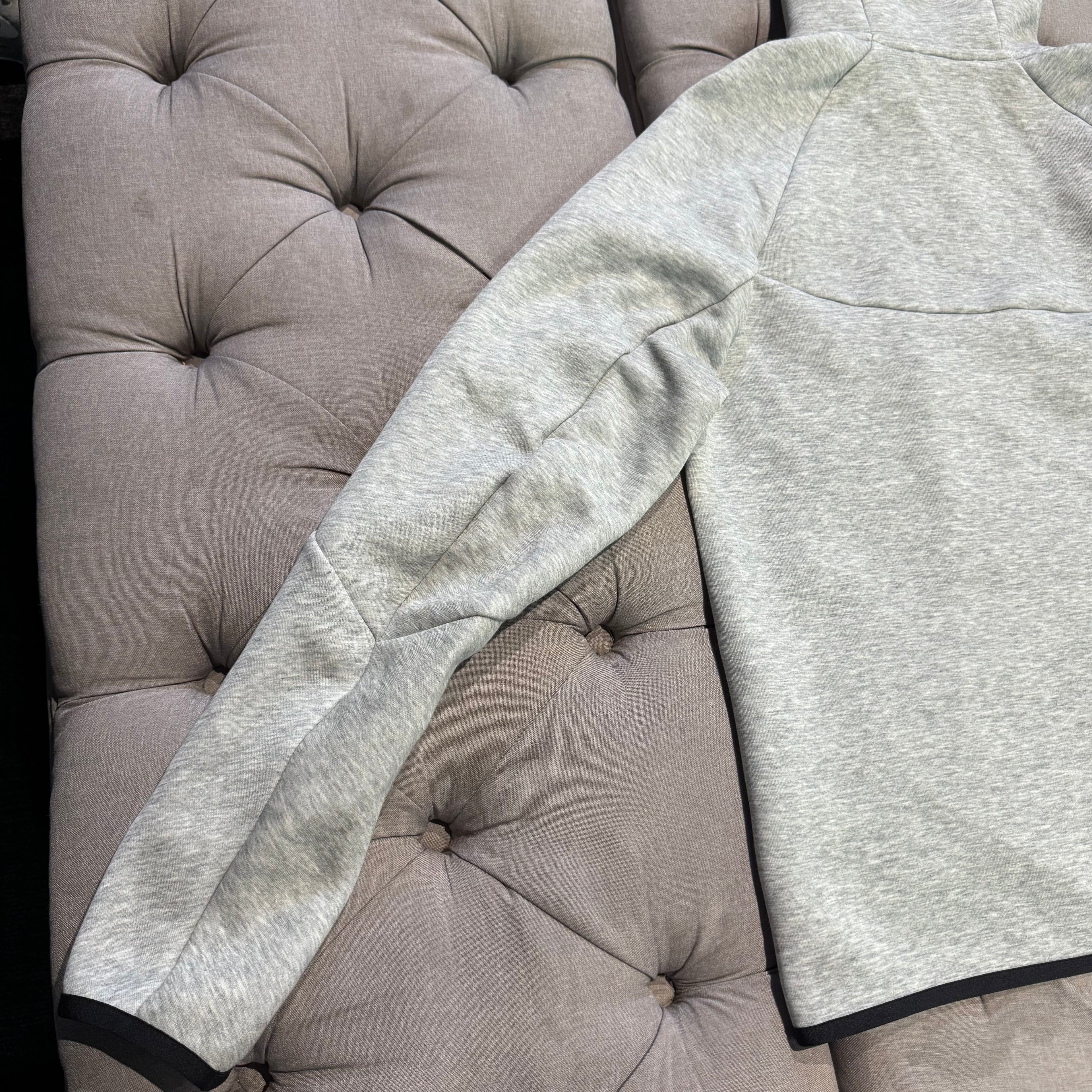 Nike Tech Fleece Jacket 'Grey' (Second hand)