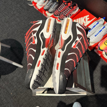 Nike Air Max Plus 'TN' Bright Crimson Wolf Grey (Second hand)