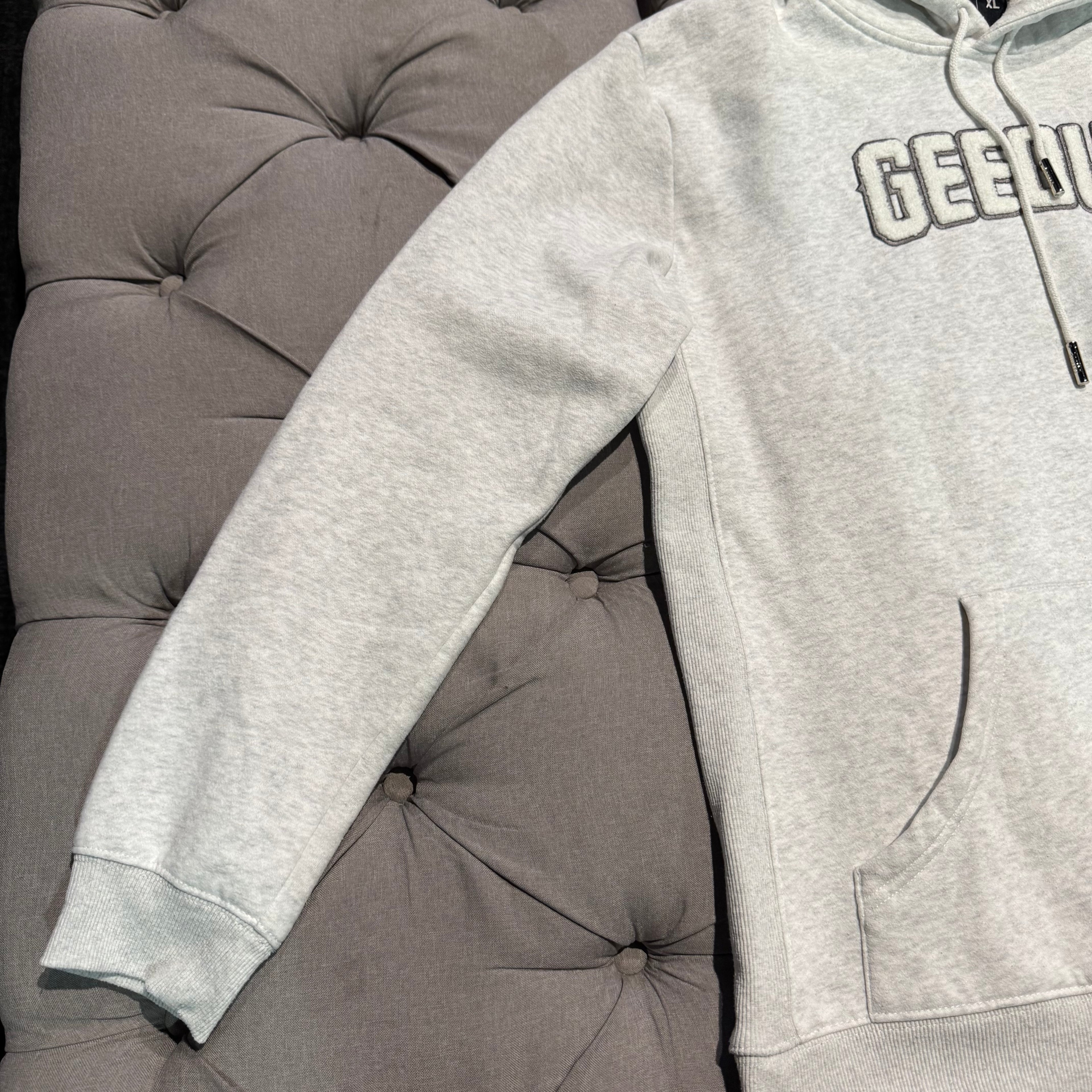 Geedup Play For Keeps Hoodie 'White Marle White' (Second hand)