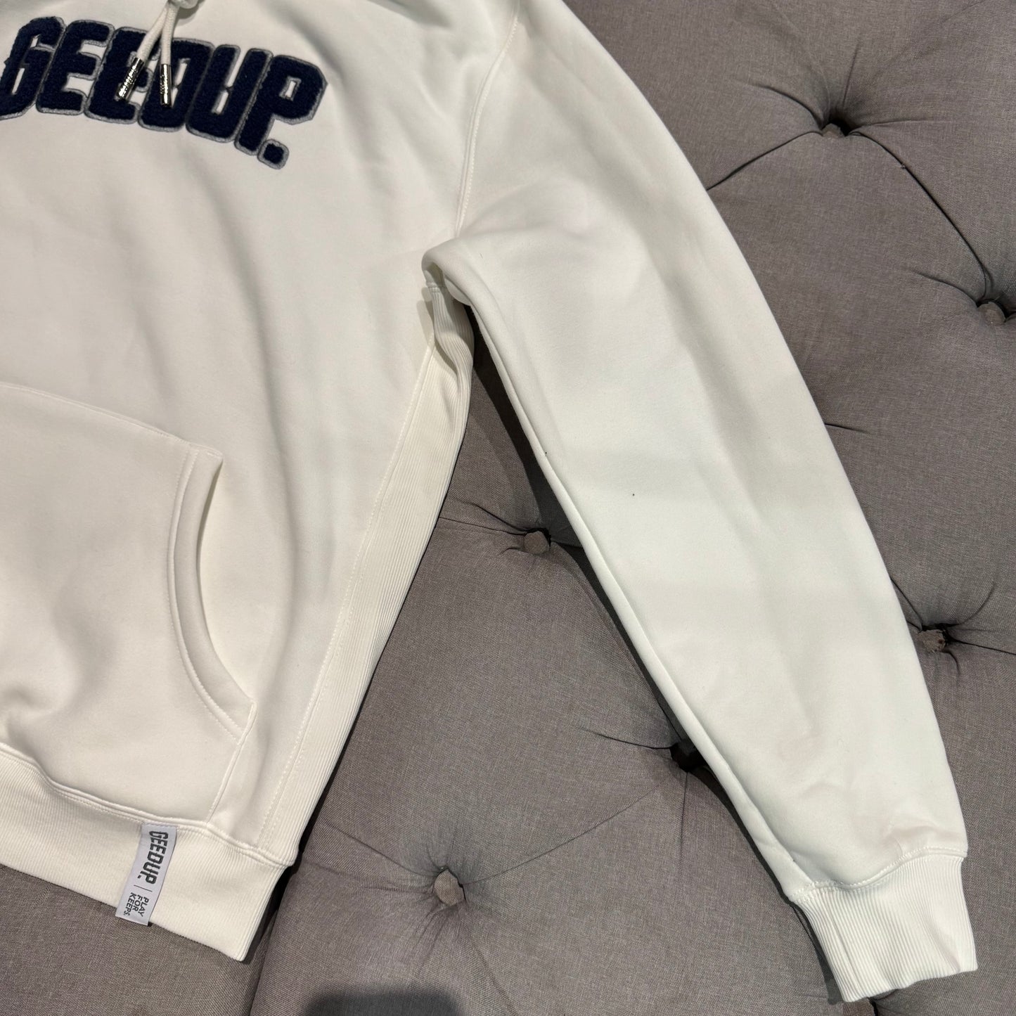 Geedup Play For Keeps Hoodie 'Cream Navy' (Second hand)