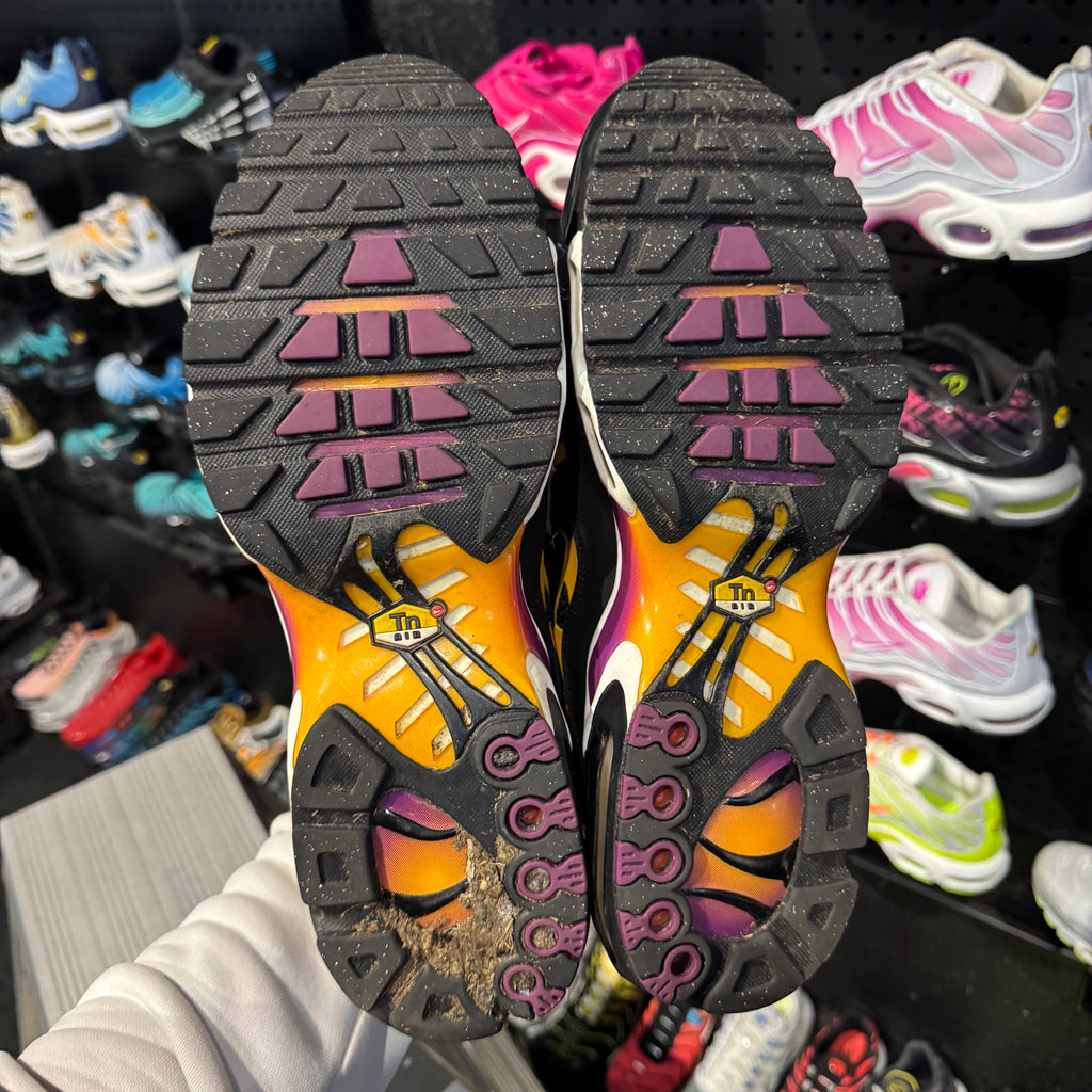 Nike Air Max Plus TN 'Black University Gold Viotech' (Second hand)