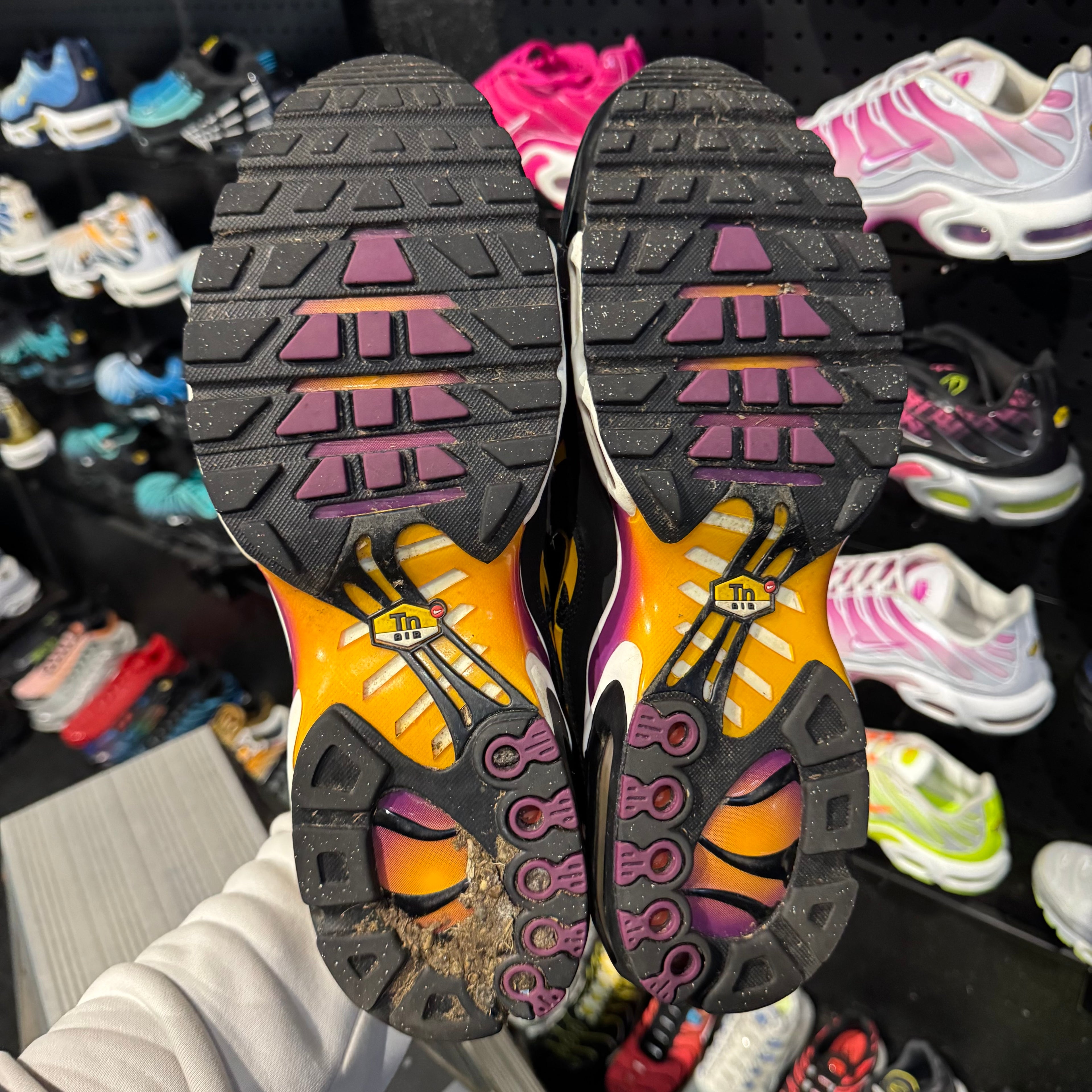 Nike Air Max Plus TN 'Black University Gold Viotech' (Second hand)