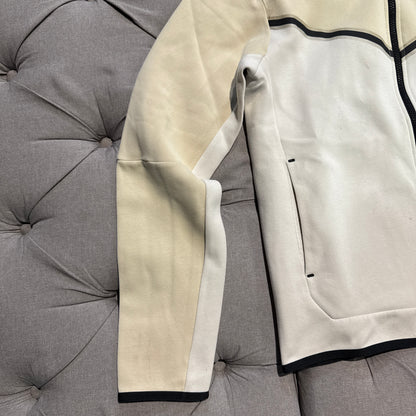 Nike Tech Fleece Jacket 'Butter Cream' (Second hand)