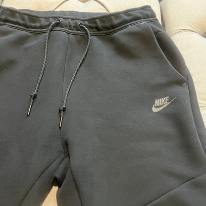 Nike Tech Fleece Pants 'Black' (Second hand)