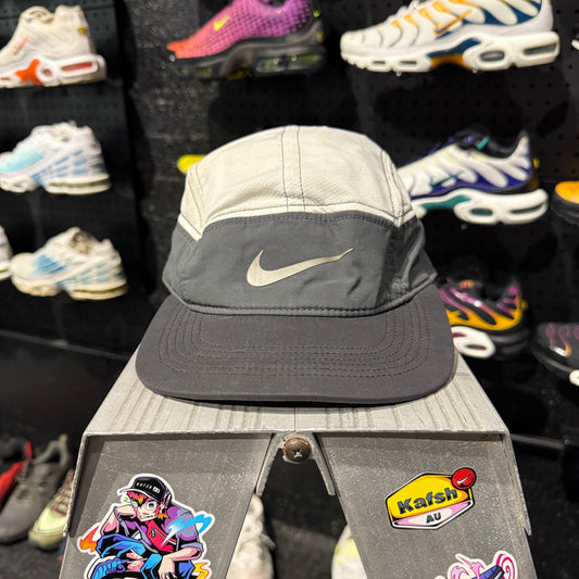 Nike AW84 Side Zip Pannel Cap 'Black Grey' (Second hand)