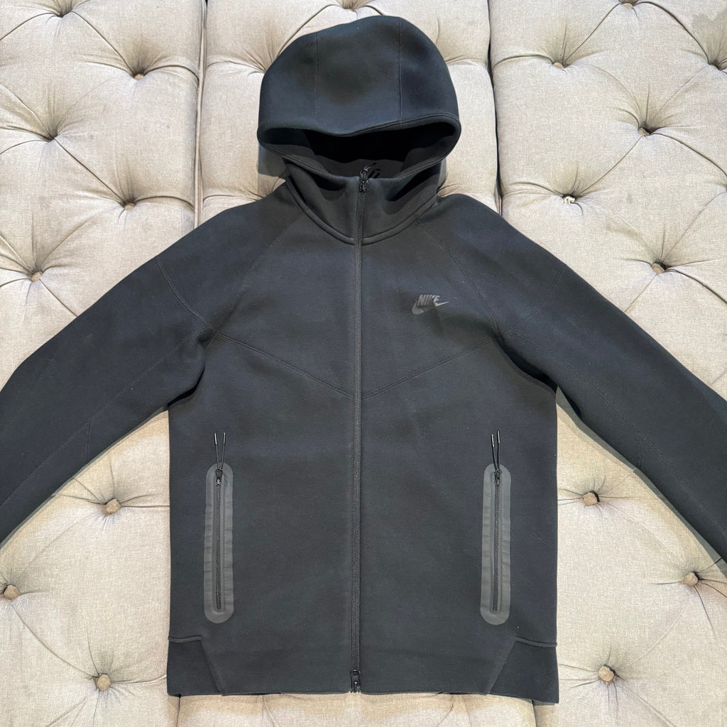 Nike Tech Fleece Jacket 'Black' (Second hand)