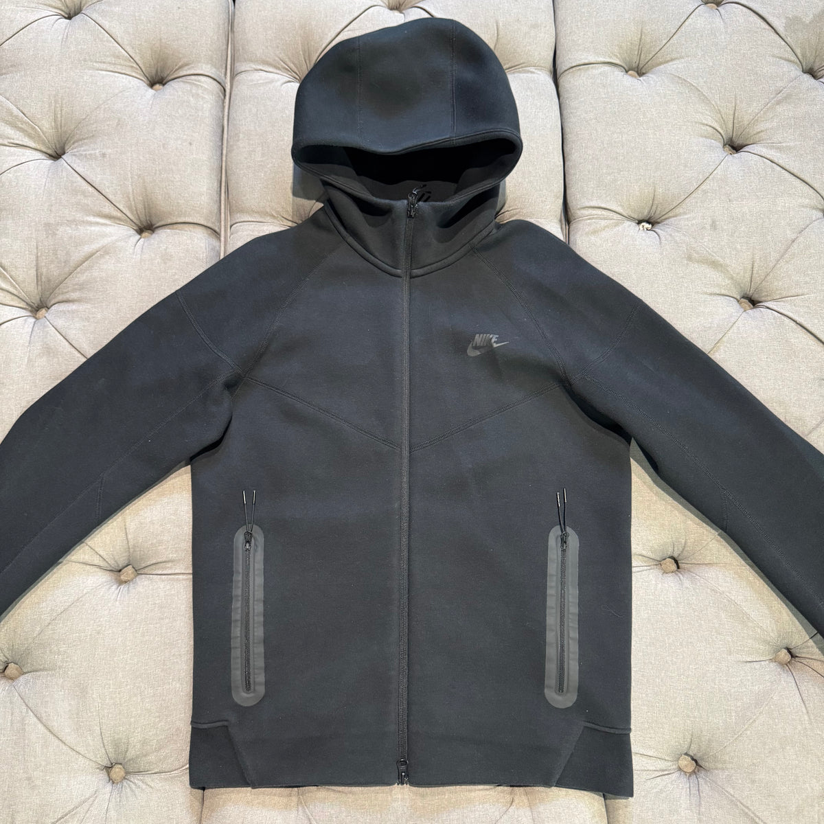 Nike Tech Fleece Jacket 'Black' (Second hand)