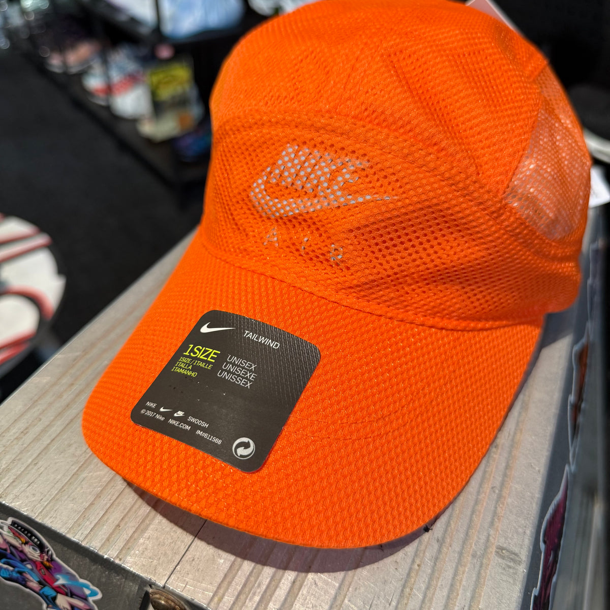 Nike Full Mesh Tailwind Dri-fit Cap 'Orange' (Brand New)