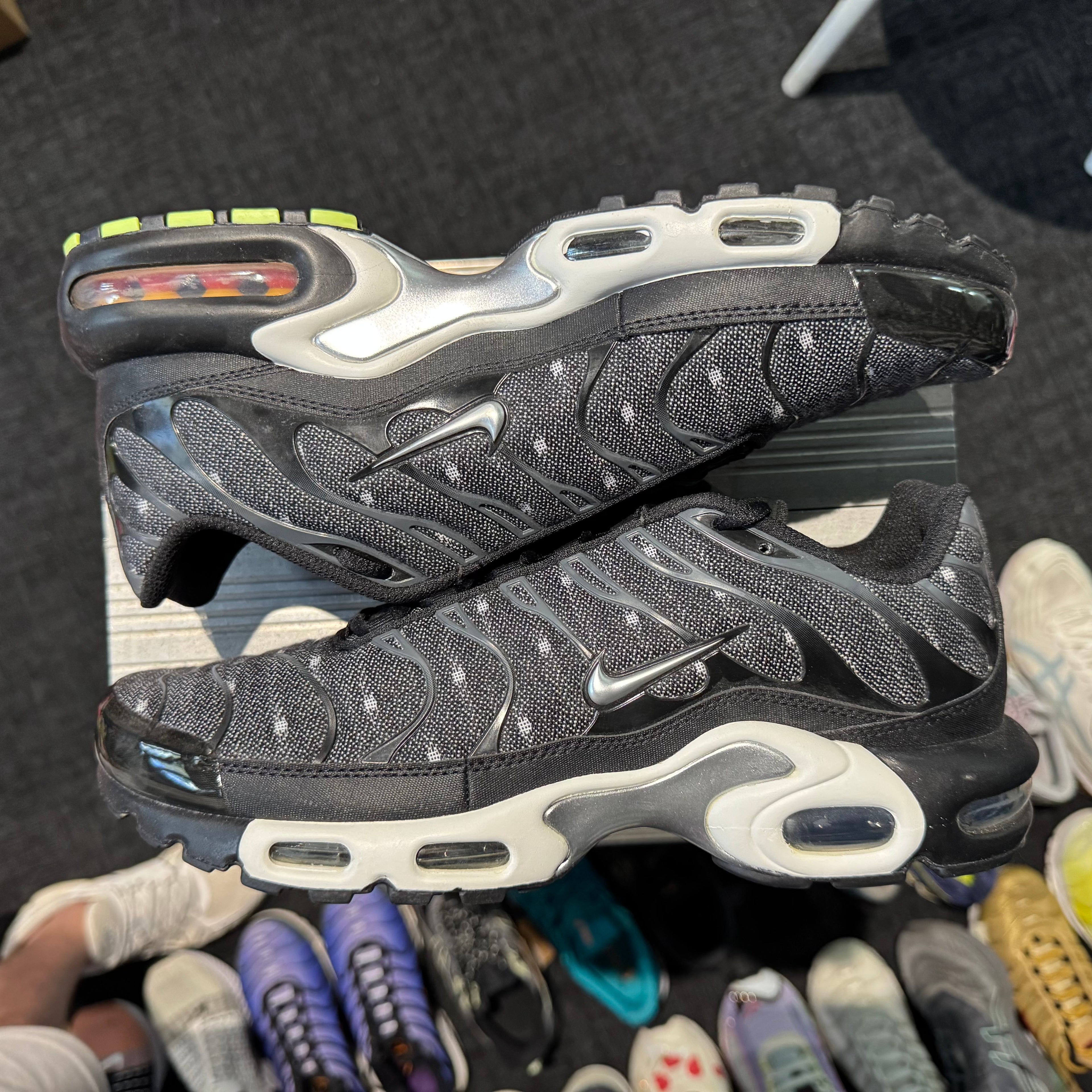 Nike Airmax Plus TN SE 'Black Chrome Summit White' (Brand New)