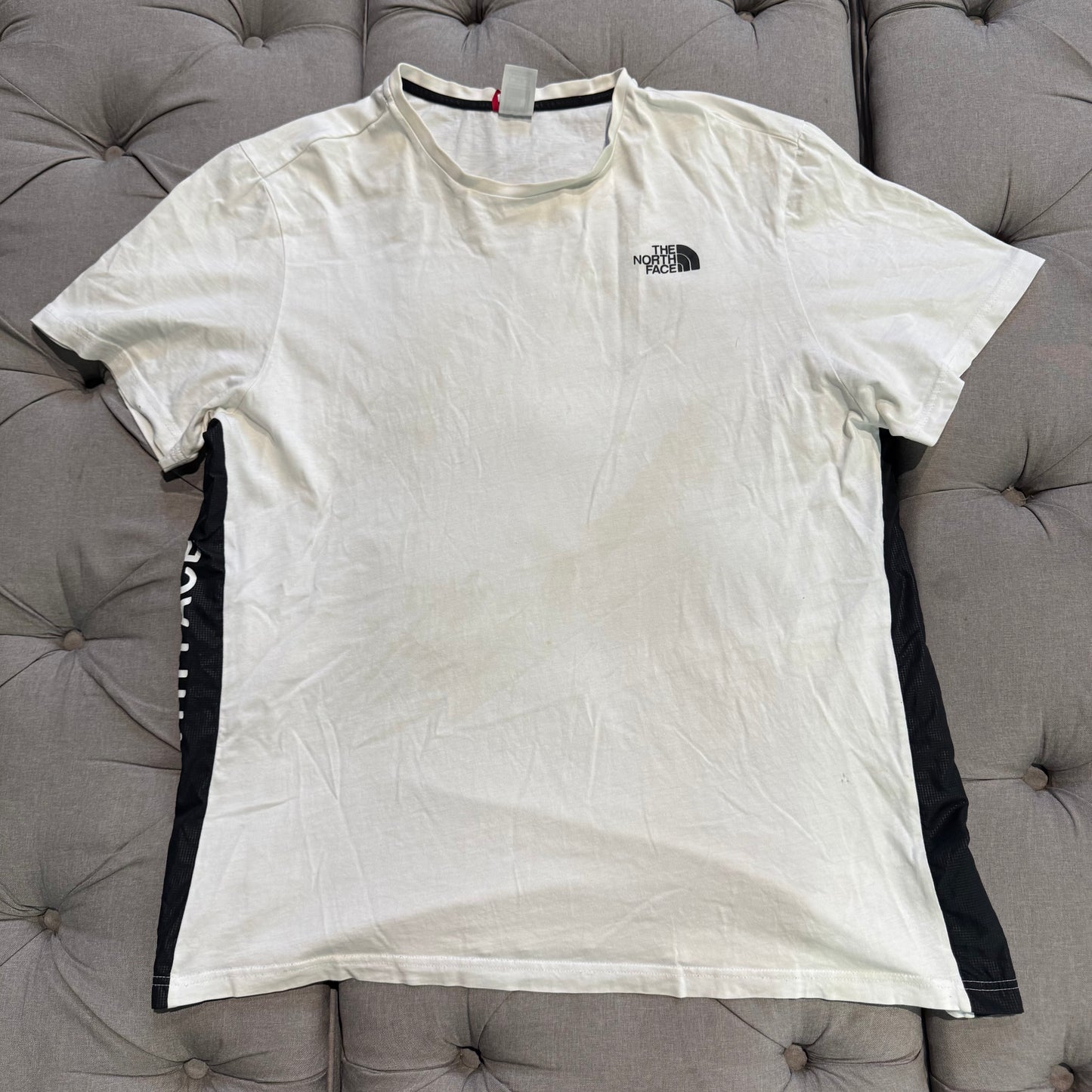 The North Face Side Logo Tshirt 'White Black' (Second hand)