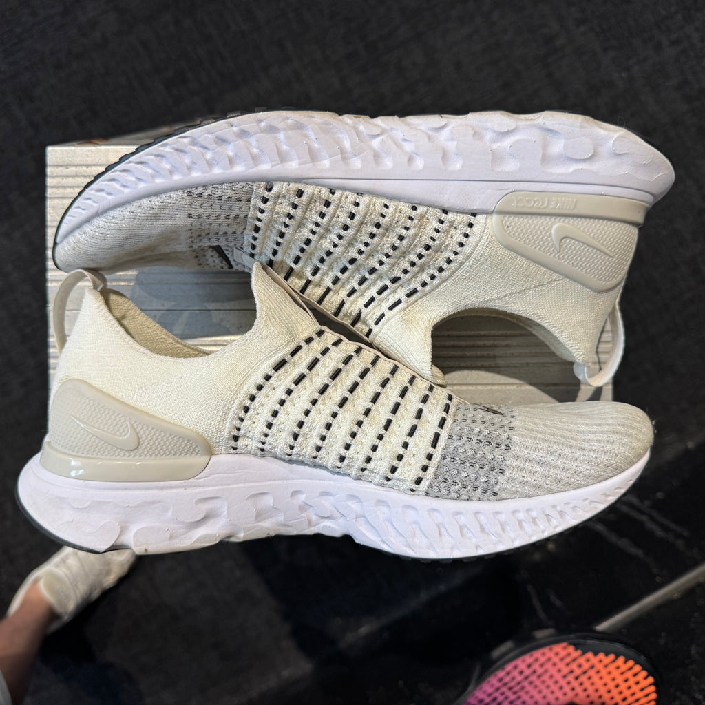 Nike React Phantom Run Flyknit 2 'Bone Cream' (Second hand)