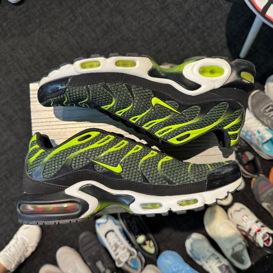 Nike Air Max Plus TN 'Black Volt' (Second hand)