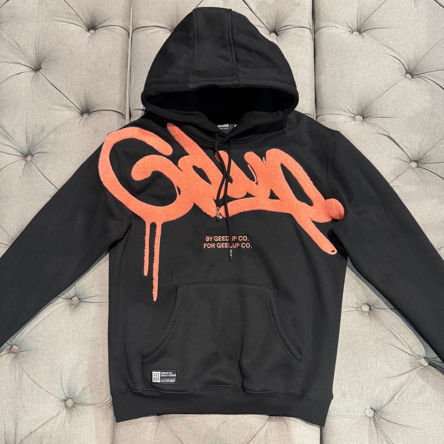 Geedup Handstyle Hoodie 'Black Peach' (Second hand)