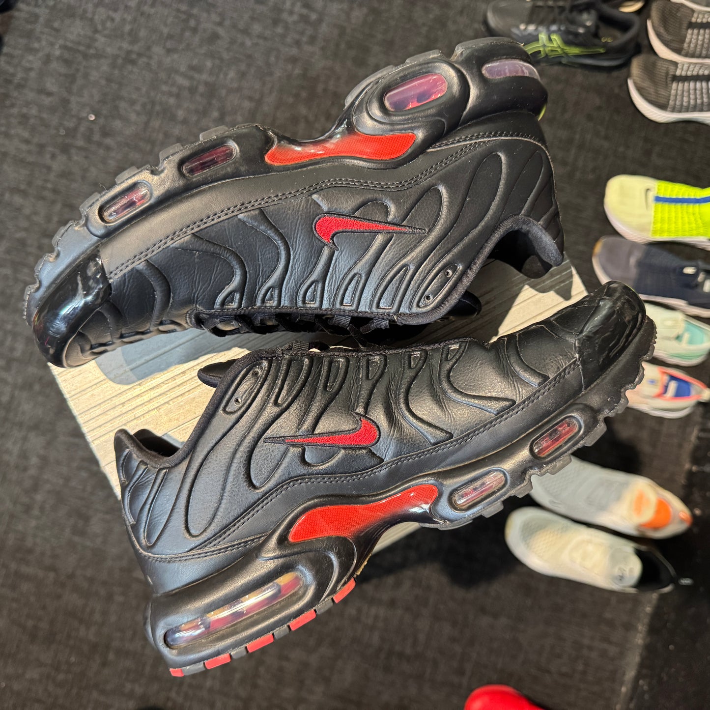 Nike Air Max Plus 'TN' Leather Bred (Second hand)