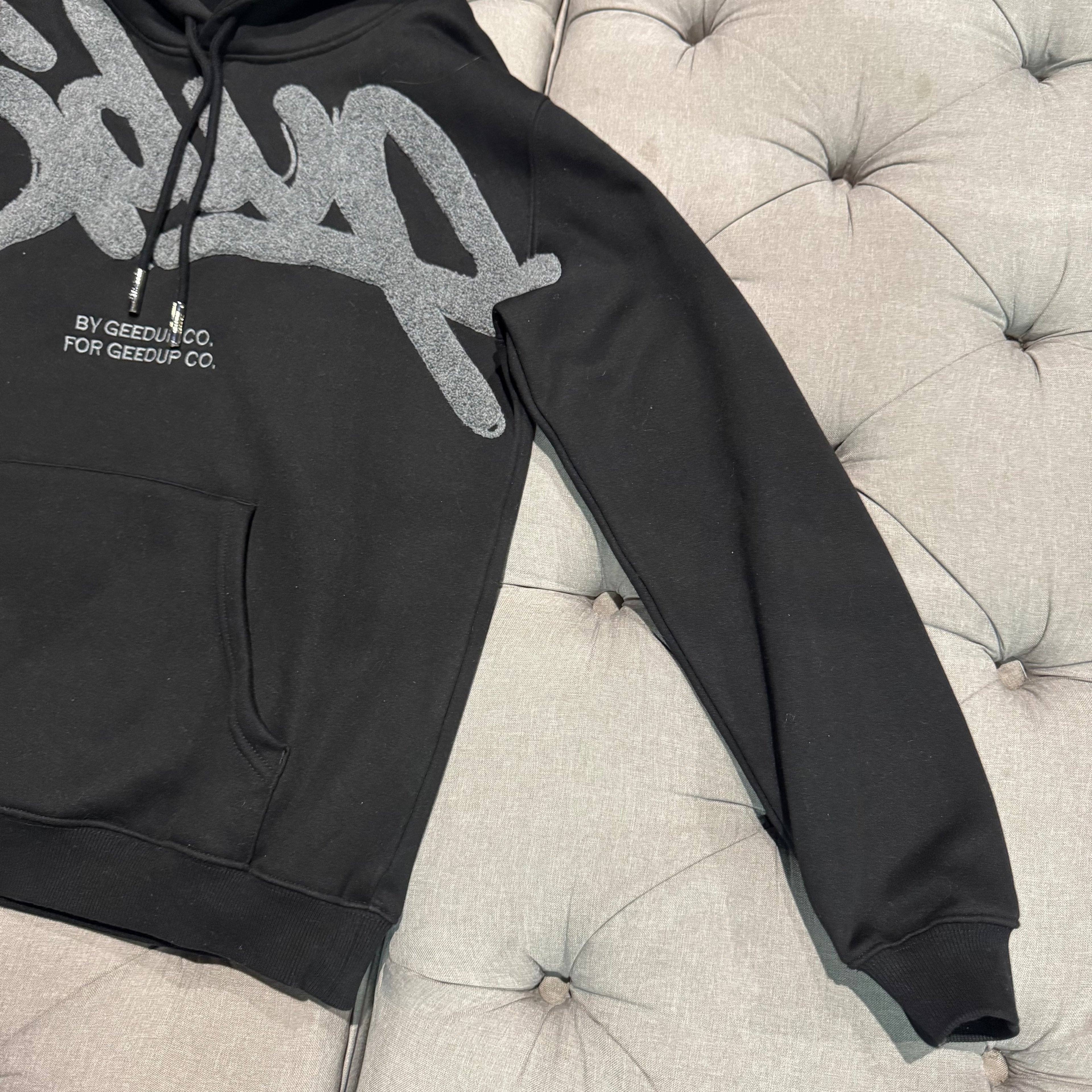 Geedup Handstyle Hoodie 'Black Grey' (Second hand)