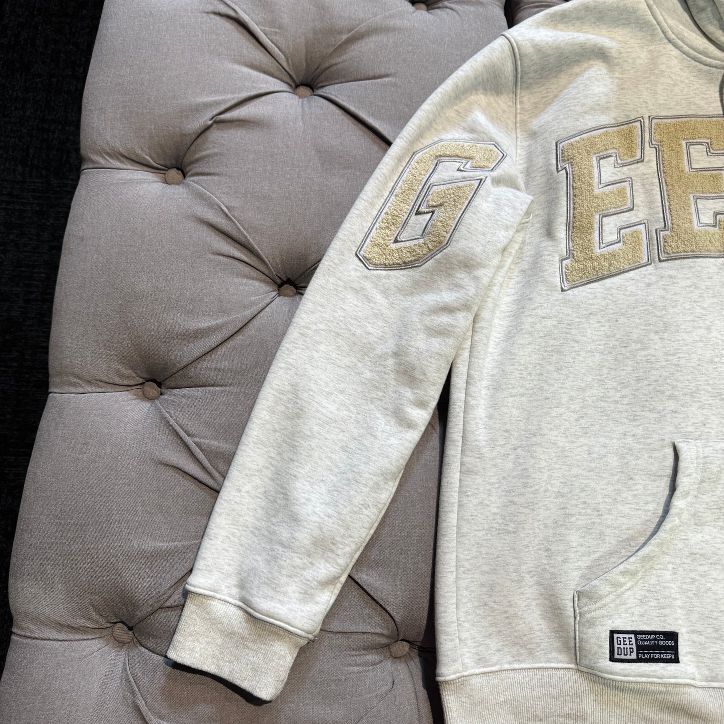 Geedup Team Logo Hoodie 'Wheat' (Second hand)