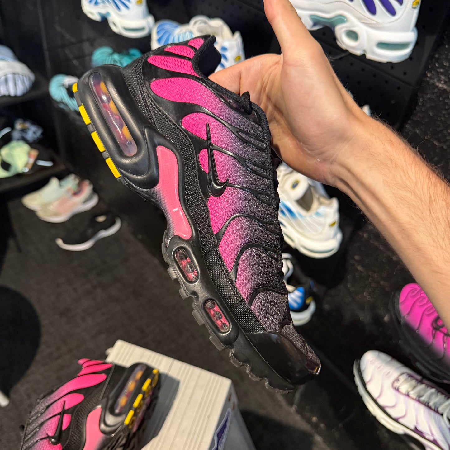 Nike Air Max Plus TN 'Hyper Pink' (Second hand)