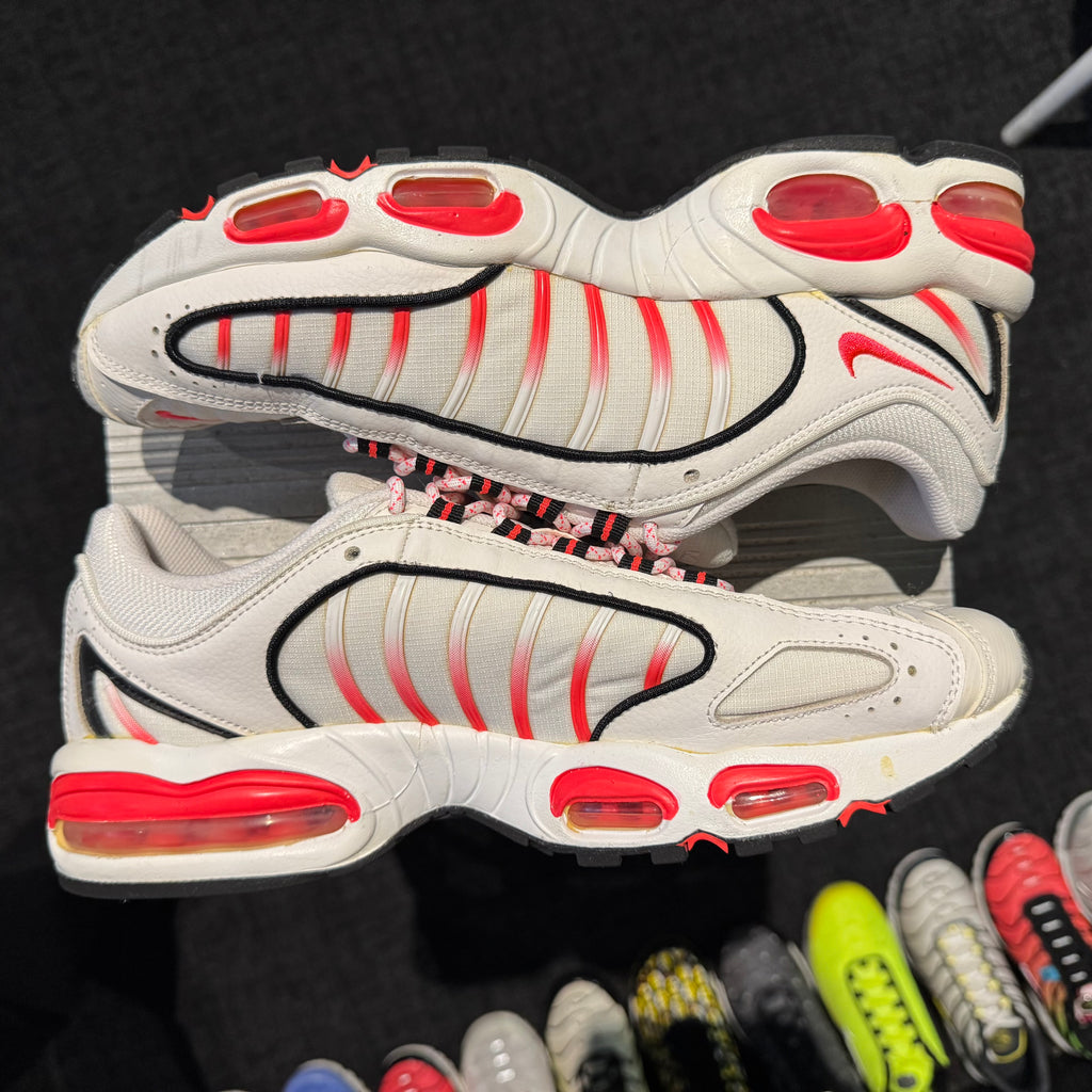 Nike Air Max Tailwind 4 'White Laser Crimson' (Second hand)