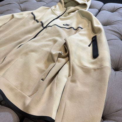 Nike Tech Fleece Jacket 'Buttercream' (Second hand)
