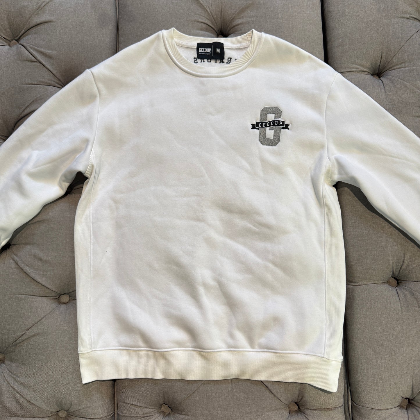 Geedup Us VS Them Crewneck 'White Black' (Second hand)