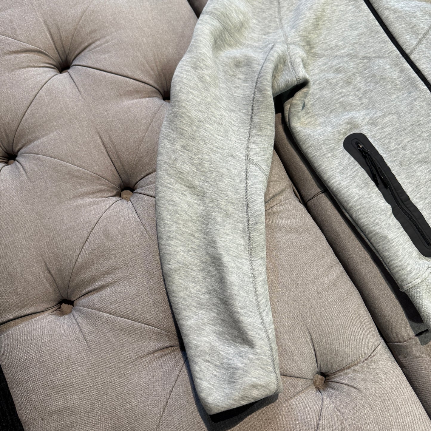 Nike Tech Fleece Jacket 'Grey' (Second hand)