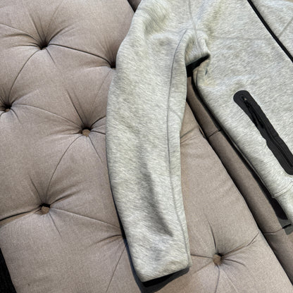 Nike Tech Fleece Jacket 'Grey' (Second hand)