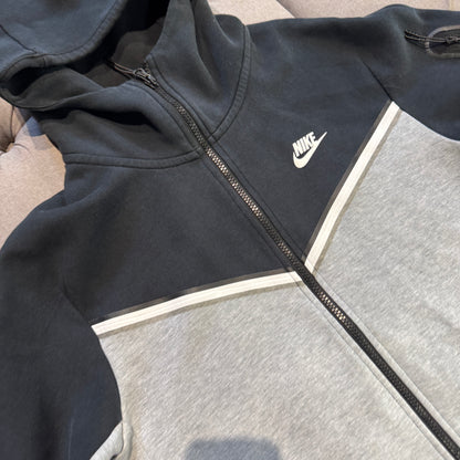 Nike Tech Fleece Jacket 'Grey Black' (Second hand)