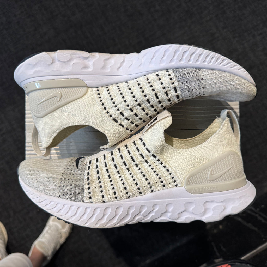 Nike React Phantom Run Flyknit 2 'Bone Cream' (Second hand)