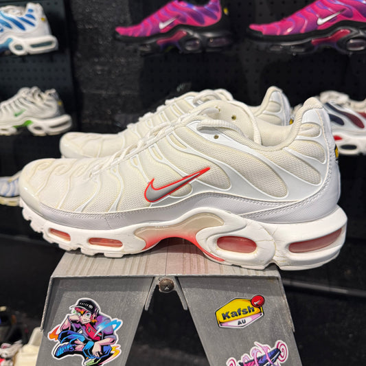 Nike Air Max Plus TN 'White Grey Crimson 2016' (Second hand)
