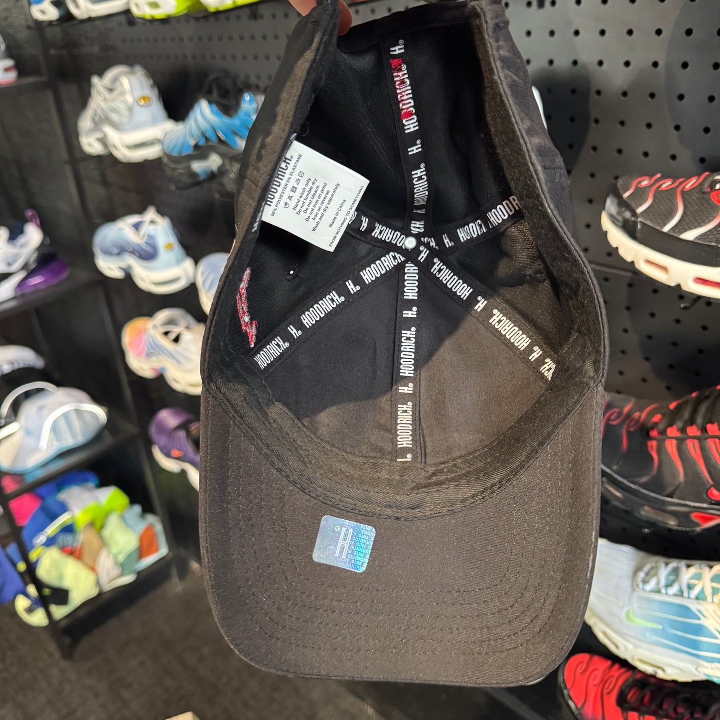 Hoodrich Script Cap 'Black Red White' (Second hand)