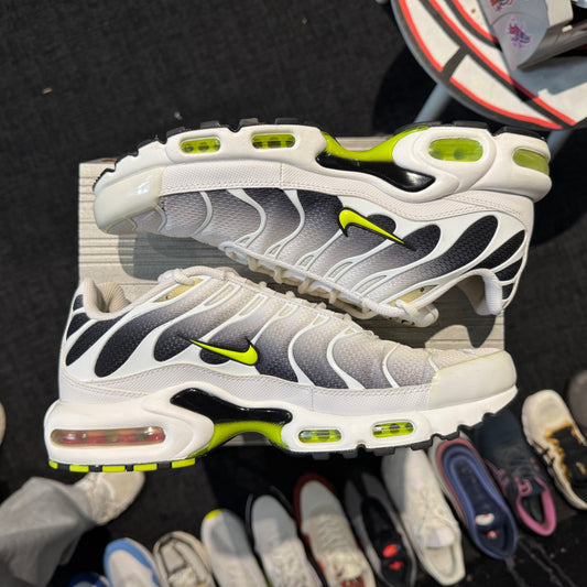 Nike Air Max Plus TN 'White Volt' (Second hand)