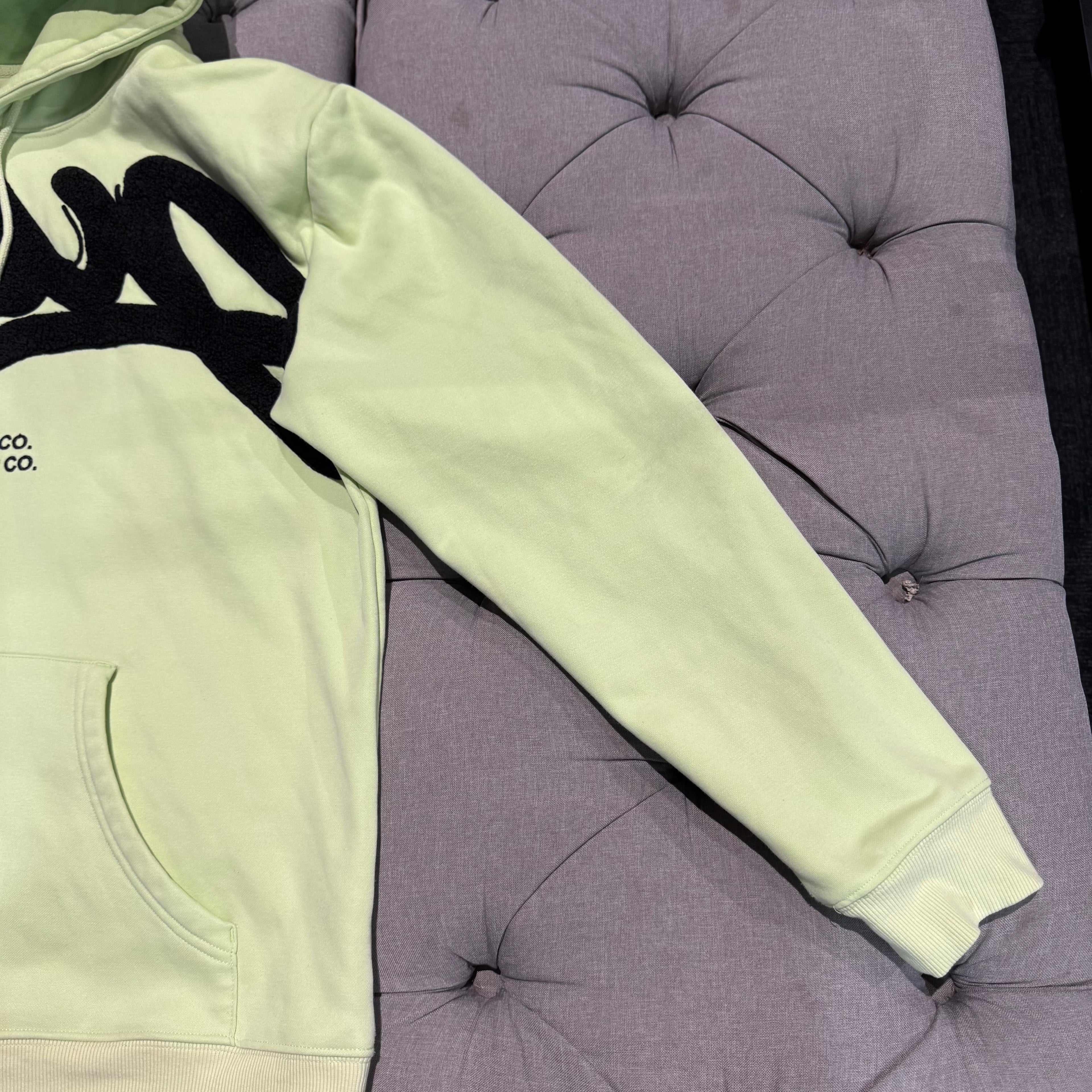 Geedup Handstyle Hoodie 'Pastel Green Black' (Second hand)