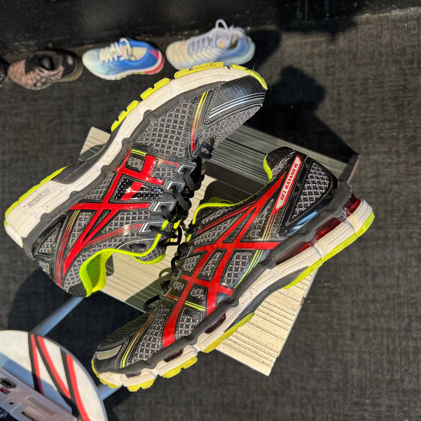 Asics Gel Kayano 19 'Black Grey Red Neon' (Second hand)