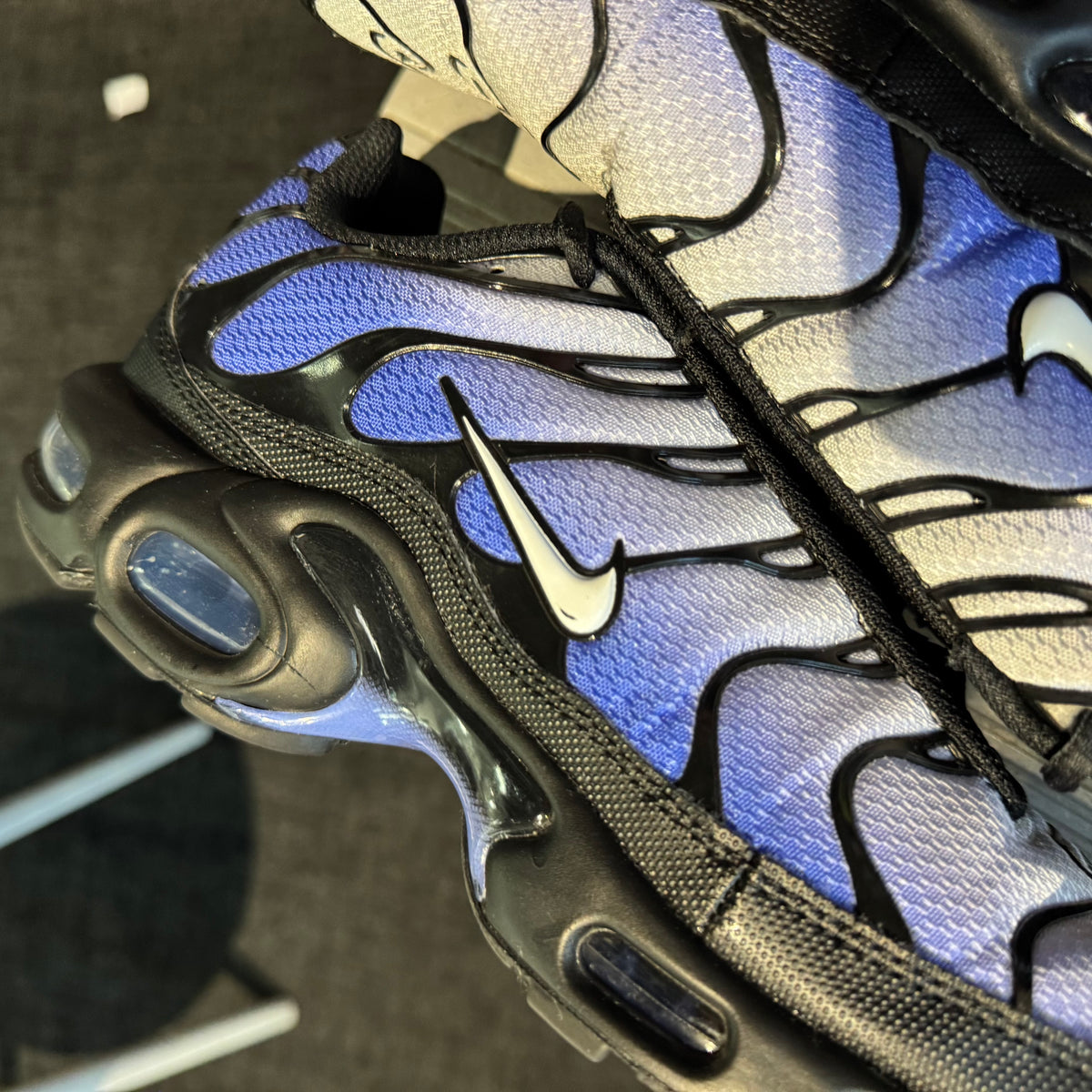 Nike Air Max Plus TN 'White Black Sapphire' (Second hand)