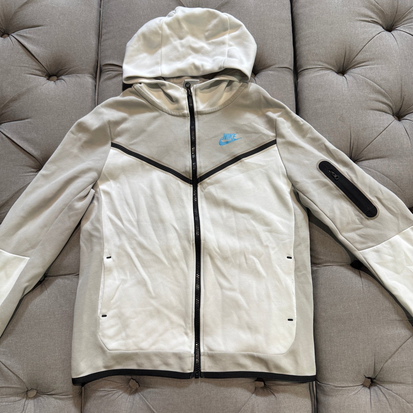Nike Tech Fleece Jacket 'White Grey Blue' (Second hand)